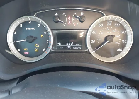 2014 Nissan Sentra S z USA, uszkodzony, nr VIN 3N1AB7AP3EY231560